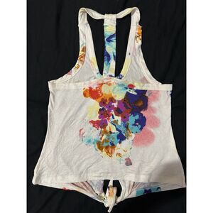 American Rag Cie Women Top Size L. Tank Sleeveless Racerback and Tie front.